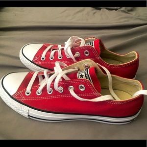 red converse size 9